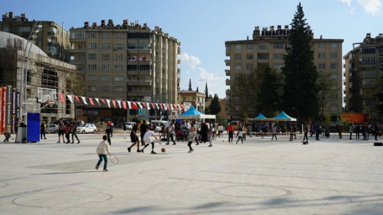 Büyükşehir’in Sokak Turnuvası Başladı