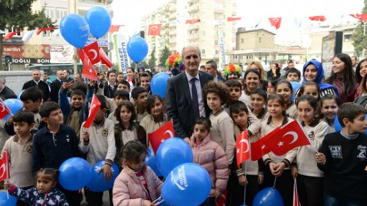 Dulkadiroğlu Belediyesi Dünya Çocuk Hakları Gününü Kutladı