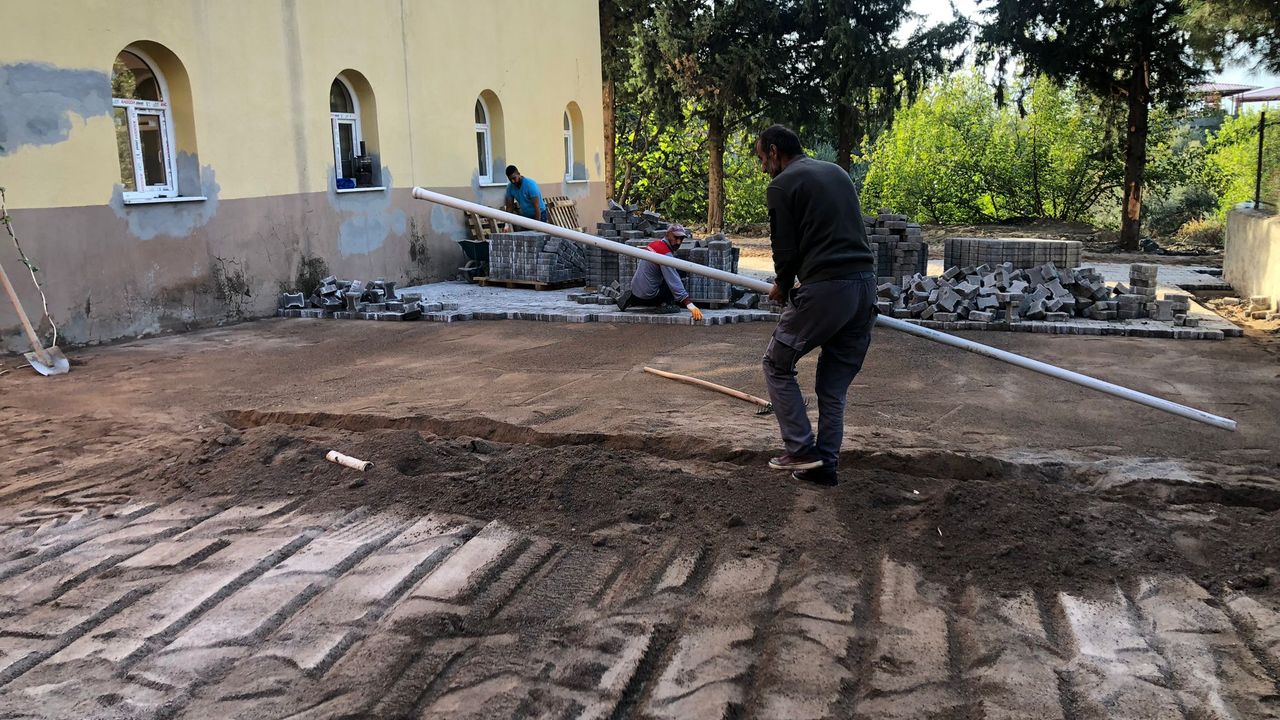 Onikişubat Belediyesi 10 Kırsal Mahallede Ulaşım Altyapısını Güçlendiriyor