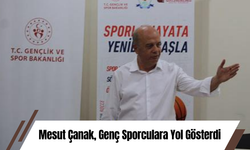 Mesut Çanak, Genç Sporculara Yol Gösterdi