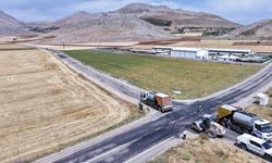 Kahramanmaraş'ta Kırsal Mahalle Yolu Baştan Aşağı Yenilendi