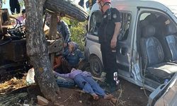 Kahramanmaraş’ta Hafif Ticari Araç ile Traktör Çarpıştı: 2 Yaralı