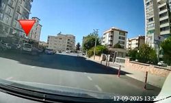 Kahramanmaraş’ta Hafif Ticari Araçla Motosiklet Çarpıştı