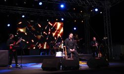 Rıza Tamer Kahramanmaraş’ta Coşkuyla Sahne Aldı
