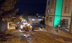 Büyükşehir’den Yağış Sonrası Gece Boyu Yoğun Mesai