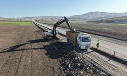 Dulkadiroğlu Elmalar - Çokyaşar Grup Yolu Büyükşehir’le Yenileniyor