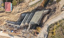 Büyükşehir’in Şekeroba Köprüsü Hızla Yükseliyor