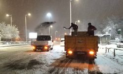 Büyükşehir’den Arterlerde Buzlanmaya Karşı Yoğun Tedbir