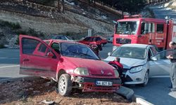 Kahramanmaraş’ta İki Araç Çarpıştı, Yaralılar Var!
