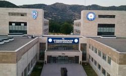 Kahramanmaraş’ta Şiddet Davasında Aranan Hemşire Dinar’da Polise Teslim Oldu