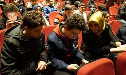 Gençler Kurtuluşu Oynadı, Büyükşehir’den Kültür Gezisi Kazandı