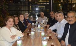 Sanatçı Cemile Sönmez’den 30 Yıl Sonra Duygusal Buluşma