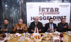 Başkan Akpınar, 105 Mahalle Muhtarıyla İftarda Buluştu