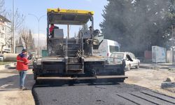 Büyükşehir, Altyapı Sonrası Yol Yenilemelerini Durmaksızın Sürdürüyor