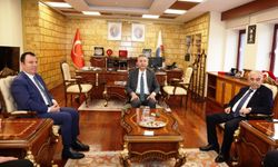 Başkan Narlı’dan Rektör Okumuş’a Hayırlı Olsun Ziyareti