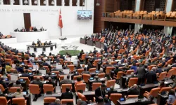 Ekonomiye İlişkin Düzenlemeleri İçeren Kanun Teklifi TBMM'de Görüşülüyor