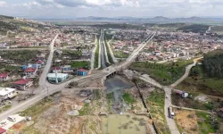 Büyükşehir, 10 Milyonluk Yatırımla Şekeroba’nın Yeni Köprüsünü Hizmete Sundu