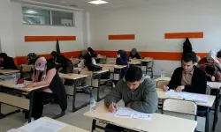 Gençler Gerçek Sınav Atmosferini Büyükşehir’in Denemeleriyle Yaşıyor