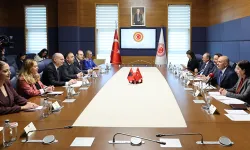 TBMM'de Türkiye-Arnavutluk Teması