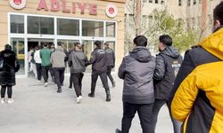 14 ilde dev baskın! 27 kişi yakalandı 15’i tutuklandı