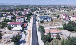 Büyükşehir, Elbistan’daki Tepebaşı Caddesi’nde Asfalt Mesaisine Başladı