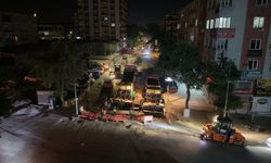 Büyükşehir, Asfalt Mesaisini Gece Gündüz Kesintisiz Sürdürüyor