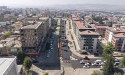 Büyükşehir, Trabzon Bulvarı’nda Son Kat Asfalt Serimine Başladı