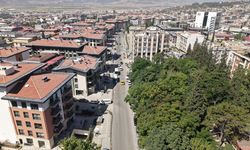 Büyükşehir, Zübeyde Hanım’da Son Kat Asfalta Geçiyor