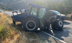 Kahramanmaraş'ta Otomobil Traktör ve Araca Çarptı: 3 Kişi Yaralandı