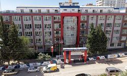 Büyükşehir Pusula Maraş Eğitim Merkezi’yle Gençlerin Yanında