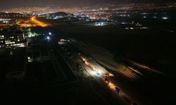 Büyükşehir, Hastane Yollarındaki Dönüşümünü Gece Gündüz Sürdürüyor