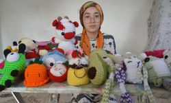 Kahramanmaraş’ta Zeynep’in İp Bebekleri Ailesine Umut Oluyor