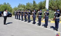 Kahraman Jandarma Teşkilatımızın Saygıdeğer Genel Komutanı Ve Çalışma Arkadaşları Devletimiz Ve Milletimiz İçin Gece Gün