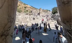 Yerli Turist 3 Ayda 155 Milyar TL Harcadı! Seyahat Sayısı Geriledi