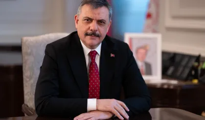 Bakan Çiftçi'den 27 Nisan E-Muhtırası Paylaşımı