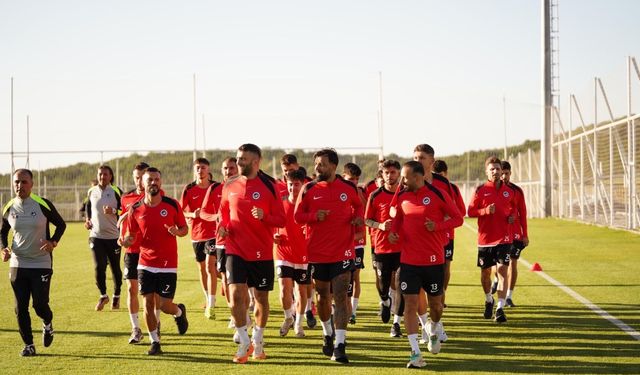 Zirveye İlk Adım: İstiklalspor, Erciyes’te Yeni Sezona Göz Kırptı