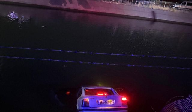 Kahramanmaraş’ta Feci Kaza: Otomobil Su Kanalına Uçtu, 1’i Çocuk 2 Kişi Hayatını Kaybetti