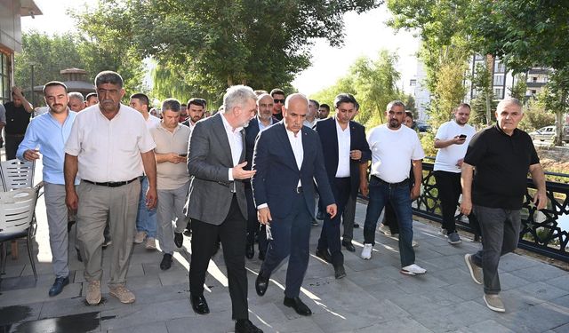 Millet Bahçesi ve Öğretmenevi Projeleri Hızla Tamamlanıyor
