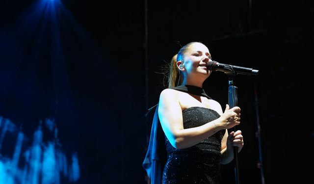 Kahramanmaraş Fuarında Unutulmaz Merve Özbey Gecesi
