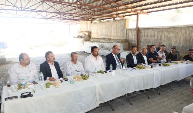 Başkan Akpınar Baydemirli’de Mahalle Sakinleriyle Buluştu