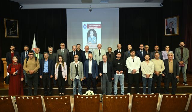 Vehbi Vakkasoğlu KSÜ’de “İrfan Geleceğimizin Bilinmeyenleri” Konulu Konferans Verdi