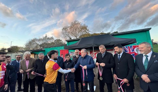 Londra’da Türk Futbol Turnuvası