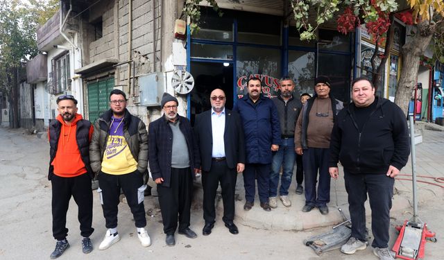 Başkan Akpınar'dan Sakarya Çarşısında Esnaf Ziyareti