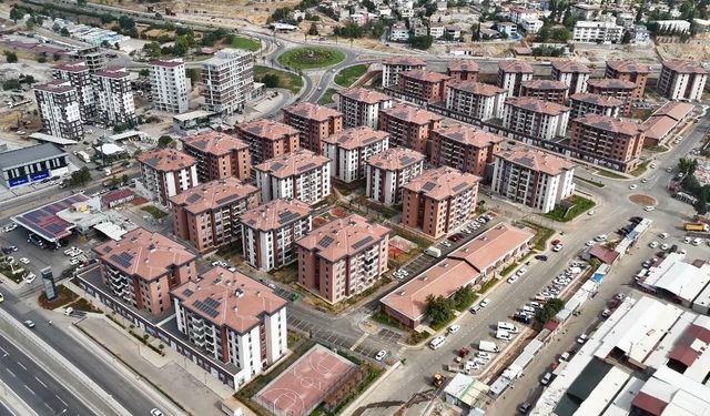 Kahramanmaraş Yeniden Doğdu: Depremin Yaraları Hızla Sarılıyor