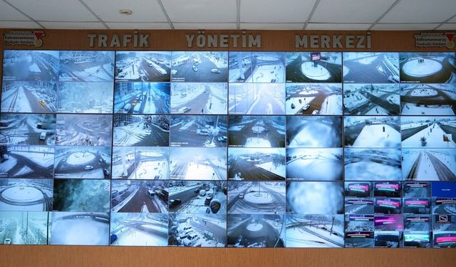 Ekipler Sahada, Şehir 7/24 Kameralarla Takipte