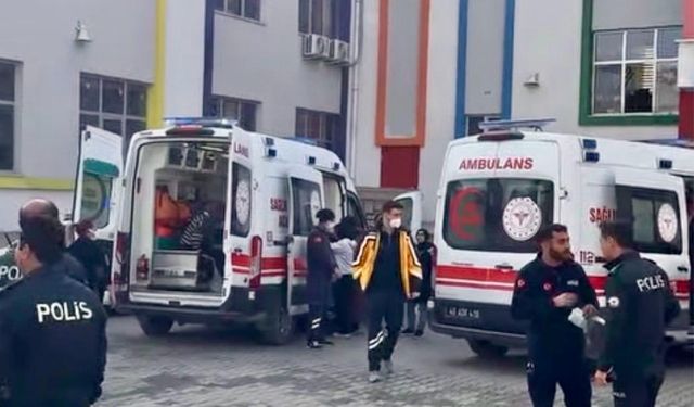 Kahramanmaraş’ta İlkokulda Şüpheli Koku! Çok Sayıda Öğrenci Hastaneye Kaldırıldı