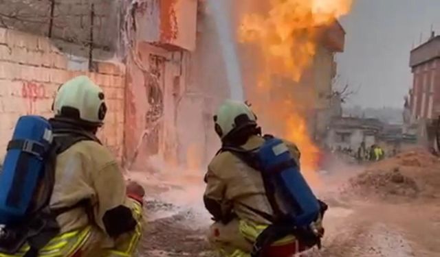 Kahramanmaraş’ta Doğalgaz Borusu Patladı! 3 Kişi Kurtarıldı