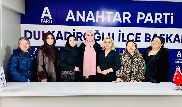 KAGİD’den Anahtar Parti’ye Ziyaret: Kadınların Siyasette Güçlü Temsili Konuşuldu