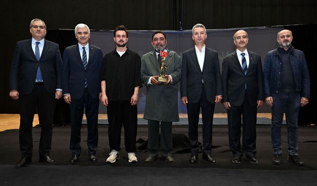 KSÜ’de “Firavunla Yüz Yüze” Adlı Tiyatro Oyunu Sahnelendi