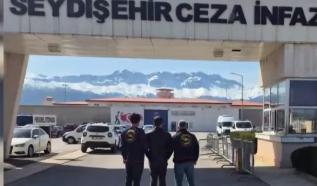 32 İlde FETÖ'den 64 Şüpheli Yakalandı